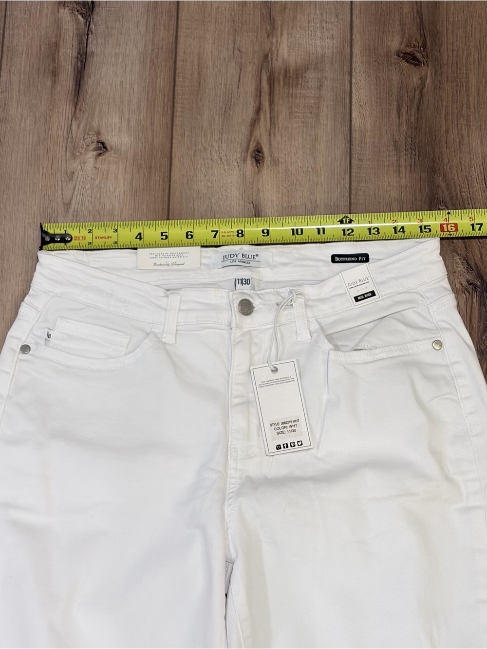 Judy Blue White Distressed Boyfriend Jeans Coastal Cowgirl Y2K 11/30 - Picture 15 of 16